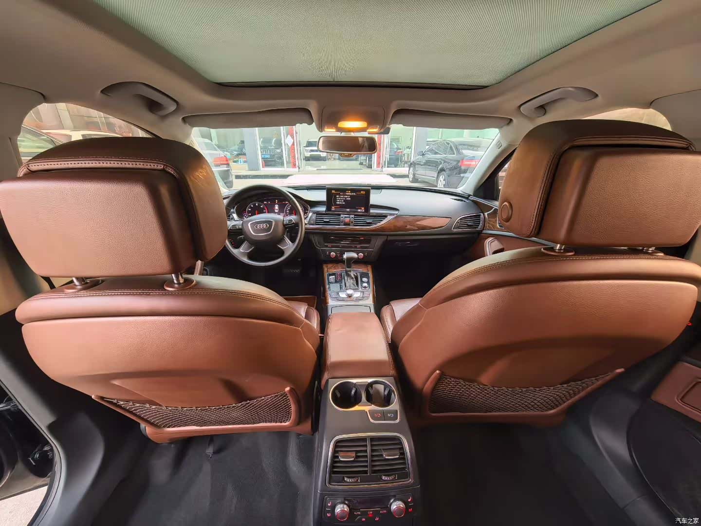 Audi A6L, 2014 все фото