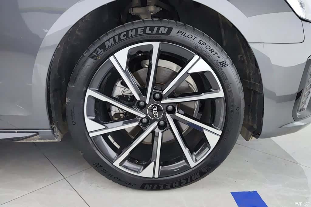 Audi A4L, 2024 6