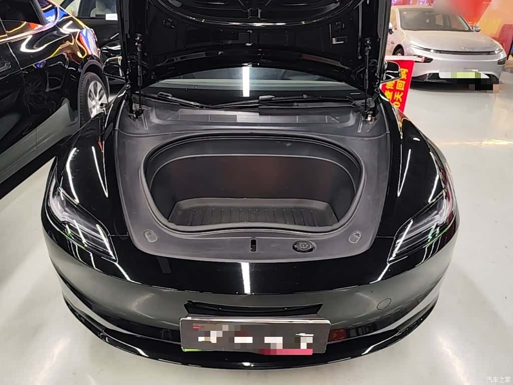 Tesla Model 3, 2024 20
