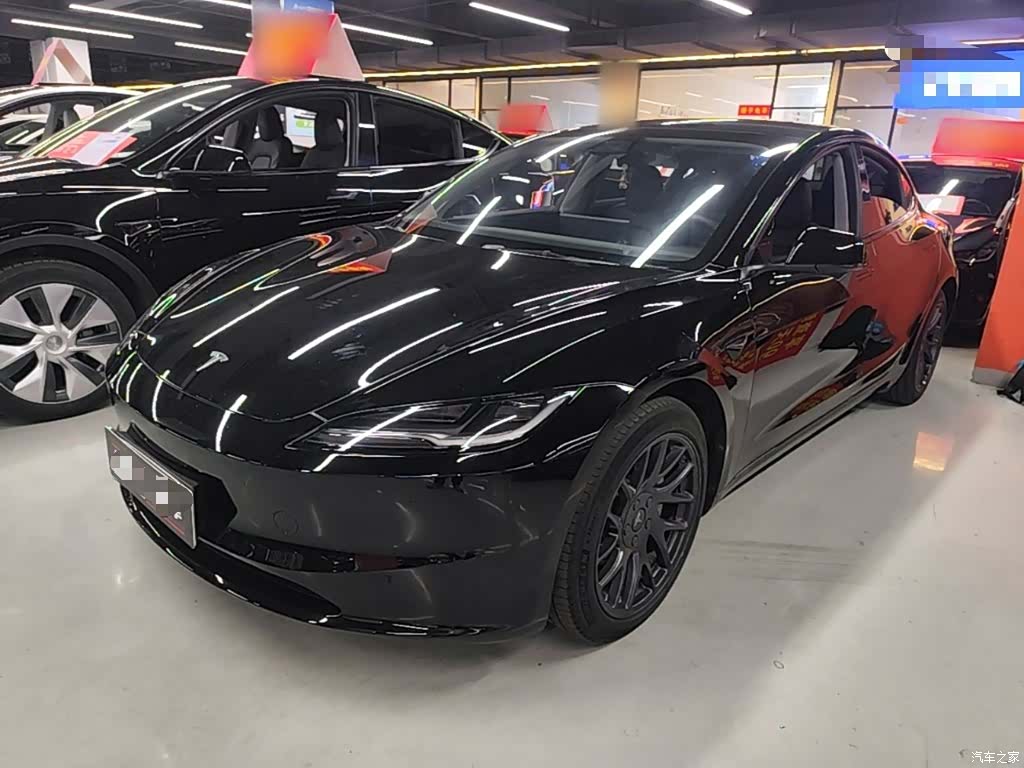 Tesla Model 3, 2024 1