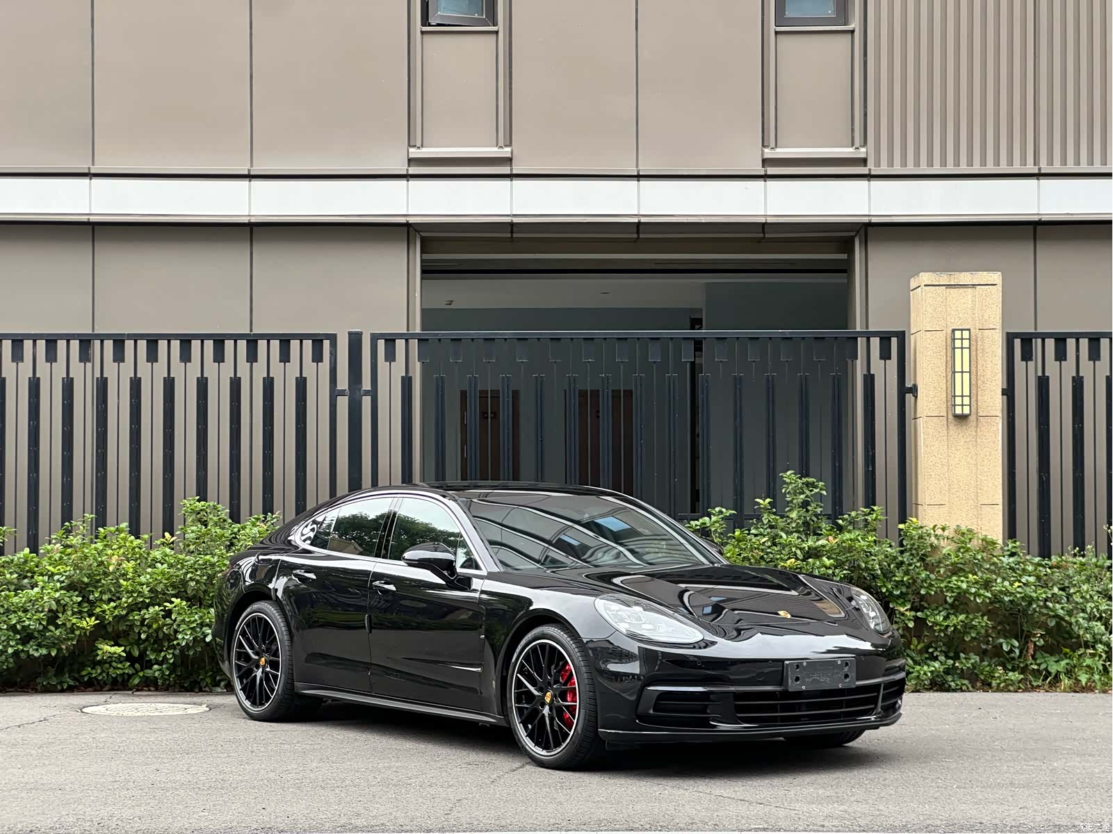 Porsche Panamera, 2018 3