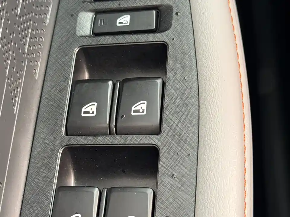 Changan UNI-V Smart iDD