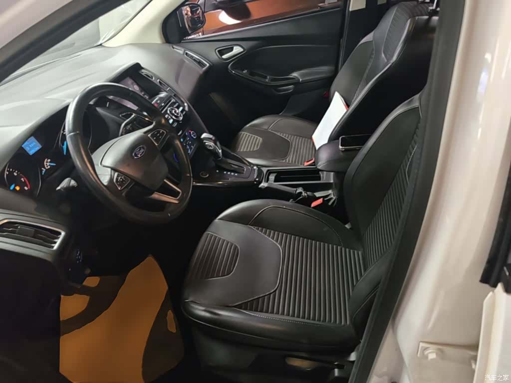 Ford Focus, 2016 15