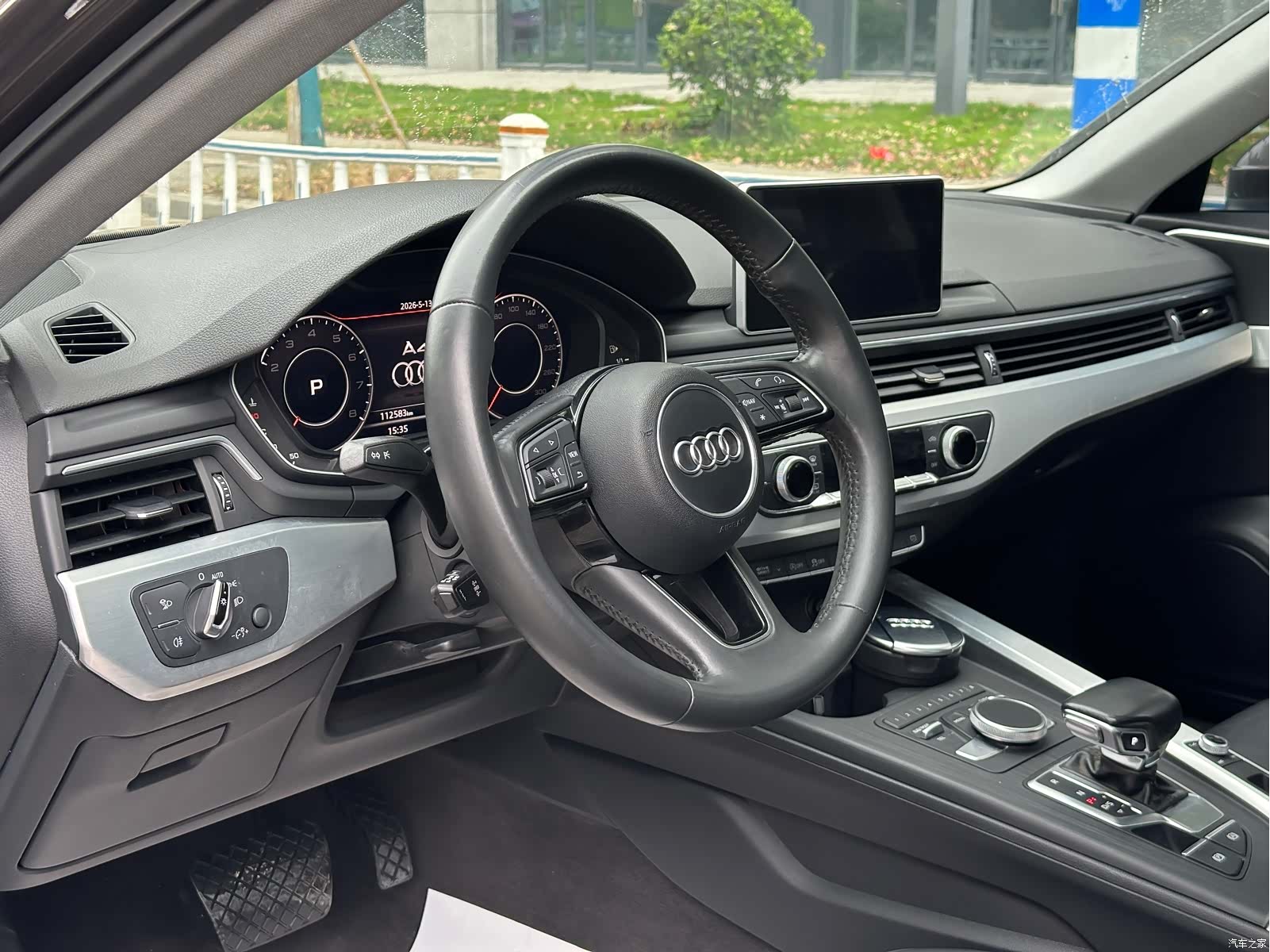 Audi A4L, 2018 6