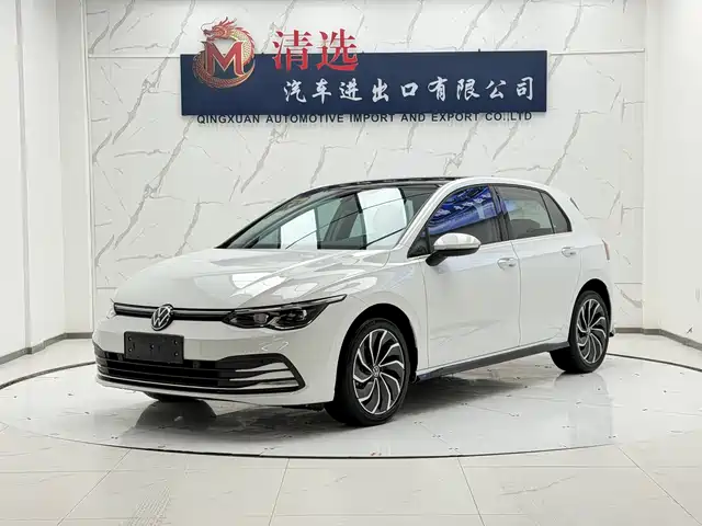 Volkswagen Golf 2022 — купить из Китая под заказ