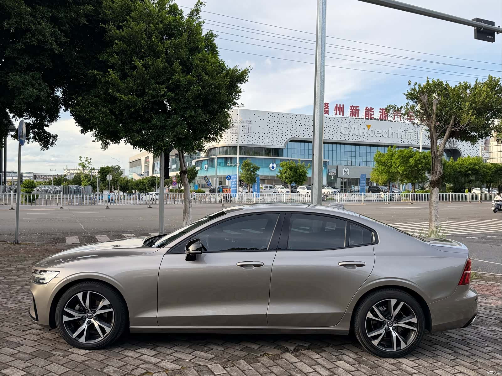 Volvo S60, 2020 13