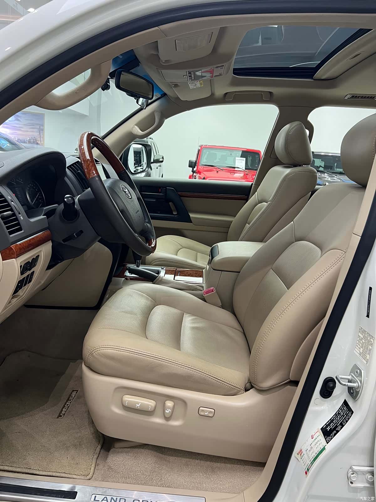 Toyota Land Cruiser, 2017 11