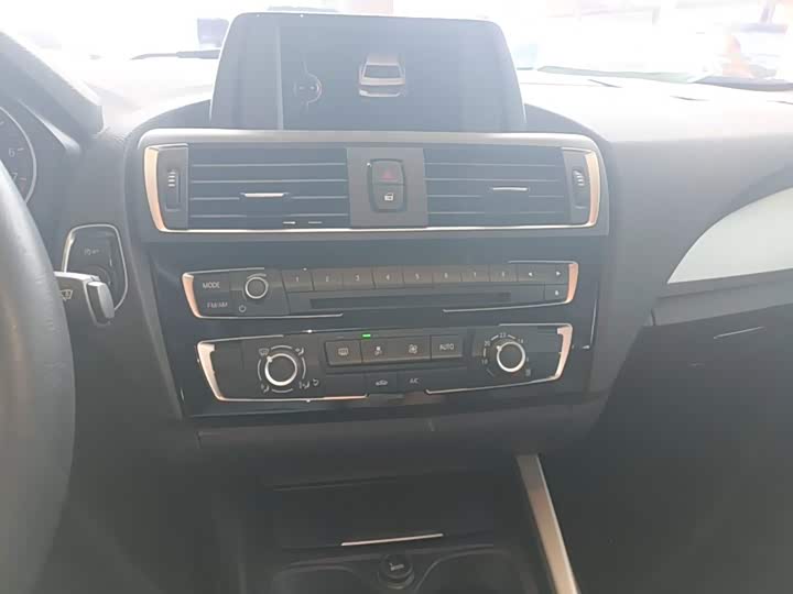 BMW 2 Series 2015 218i