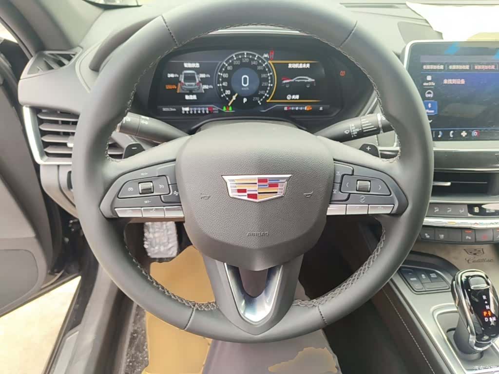 Cadillac CT5, 2023 11