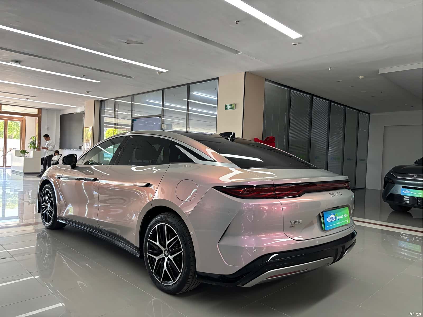 BYD Han, 2025 6