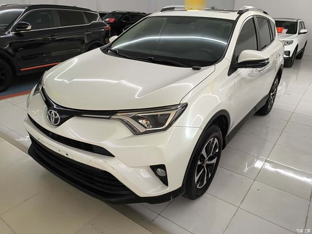 Toyota RAV4, 2018 1