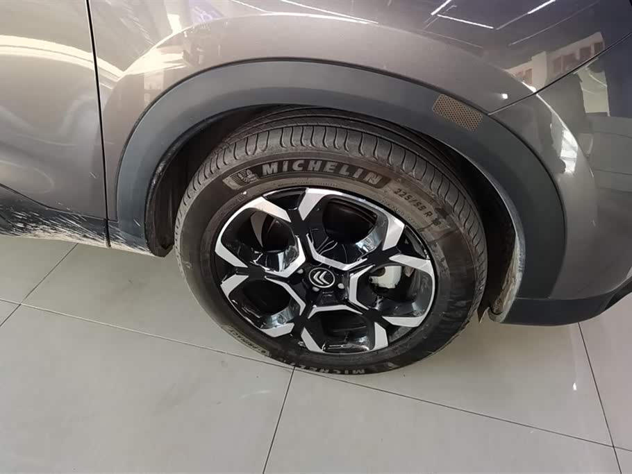 Citroen Tianyi C5 AIRCROSS Citroen Tianyi C5 AIRCROSS