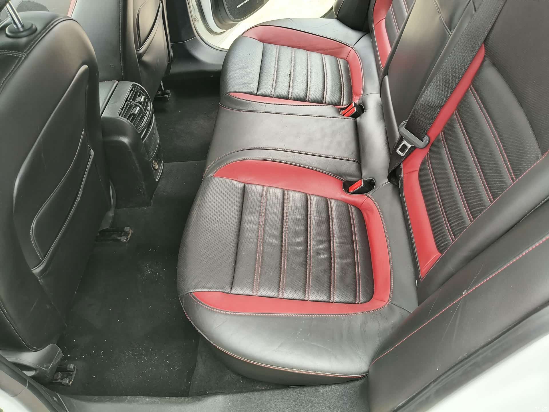 Buick Regal, 2012 11