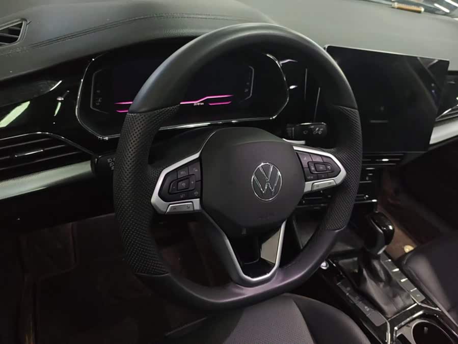Volkswagen Passat 2024, фото 15