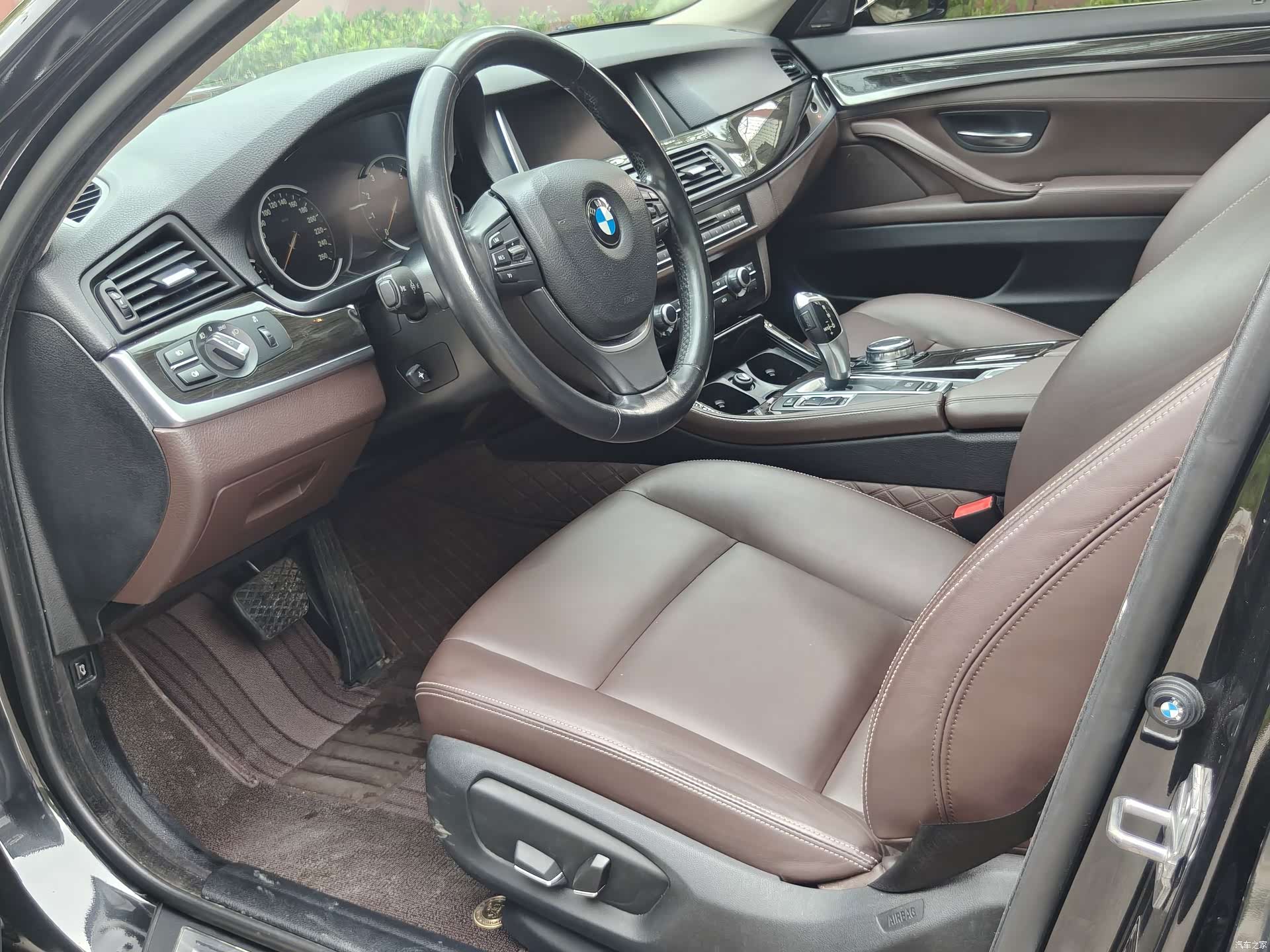 BMW 5 Series, 2016 9
