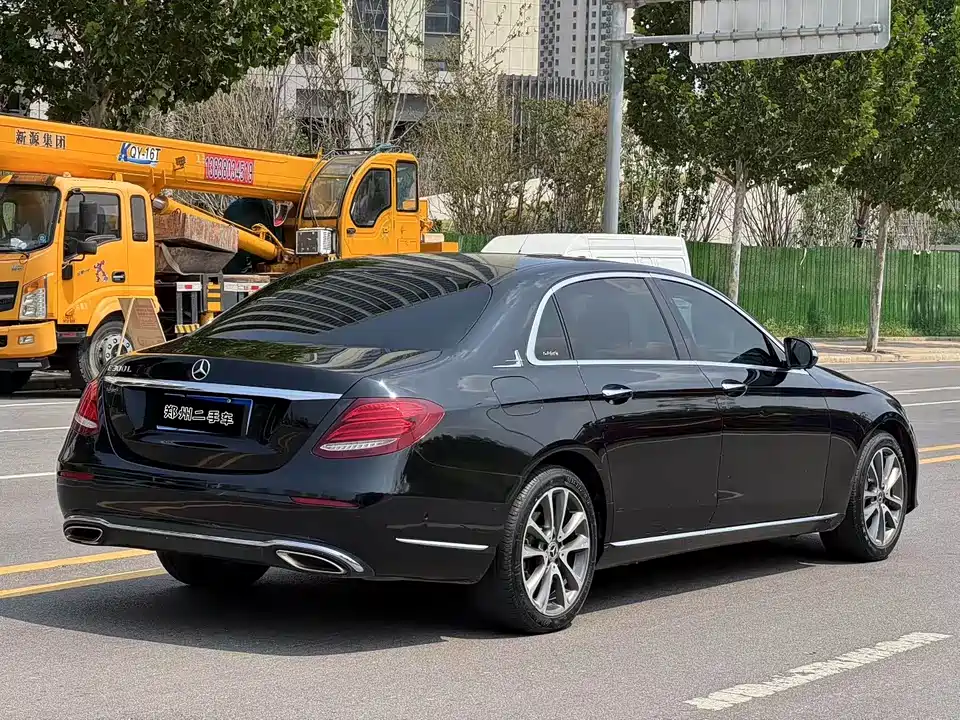 Mercedes-Benz E-class Mercedes-Benz E-class