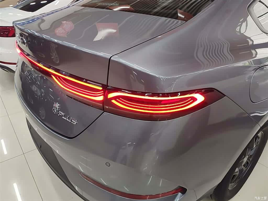 BYD Qin, 2025 8