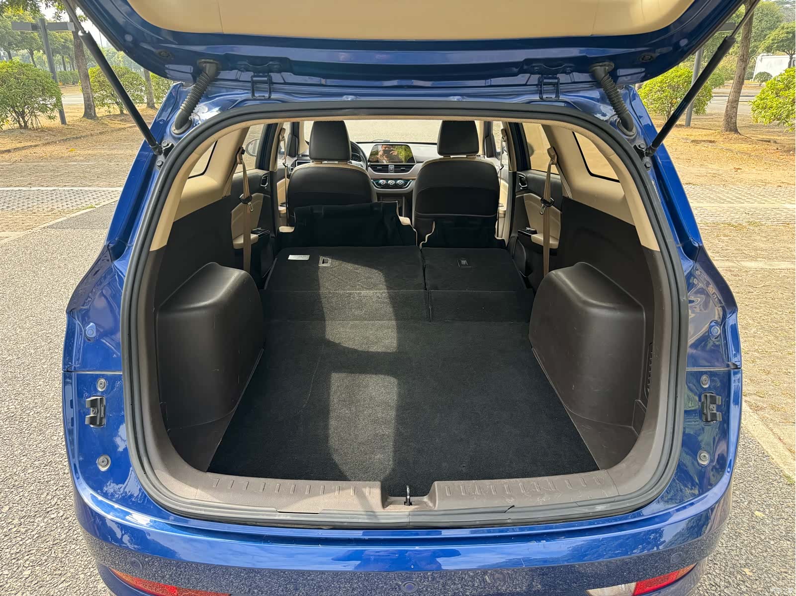 Wuling 310W, 2018 15