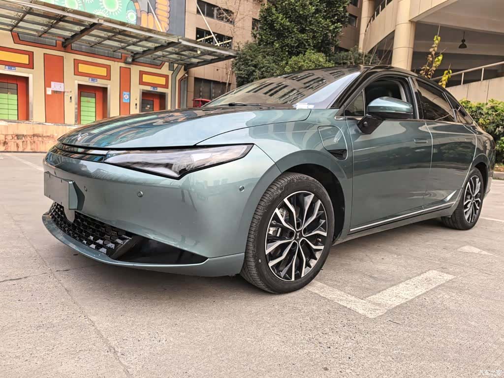 Xpeng P5, 2024 4