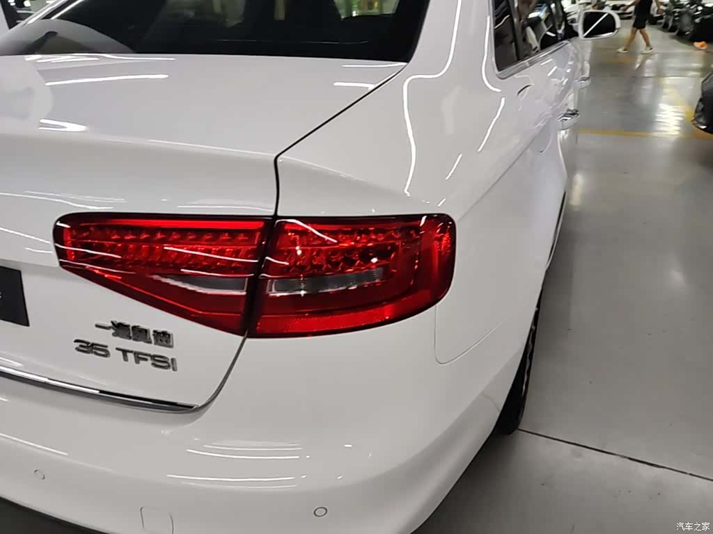 Audi A4L, 2016 8