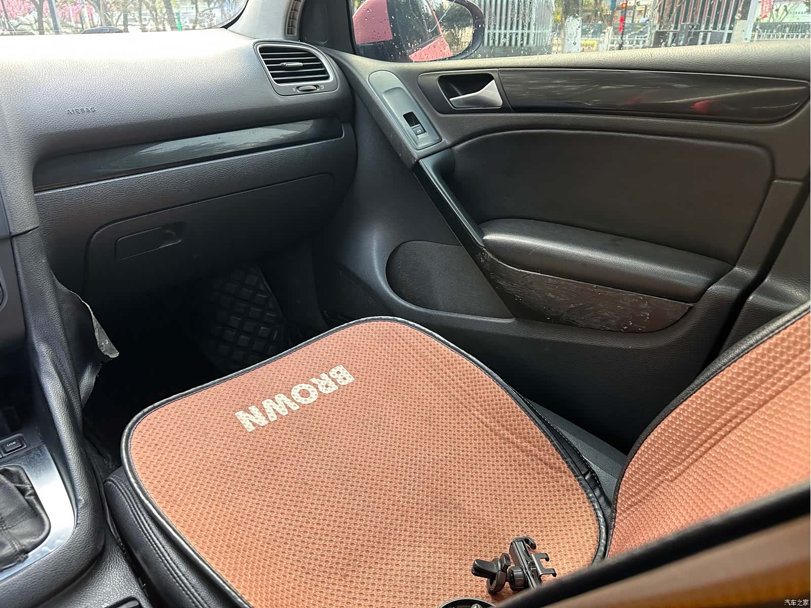 Volkswagen Golf, 2010 9