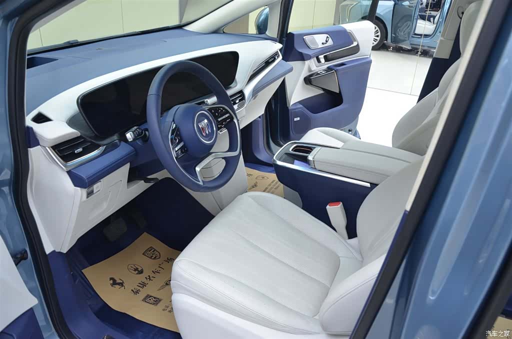 Buick Century, 2025 4