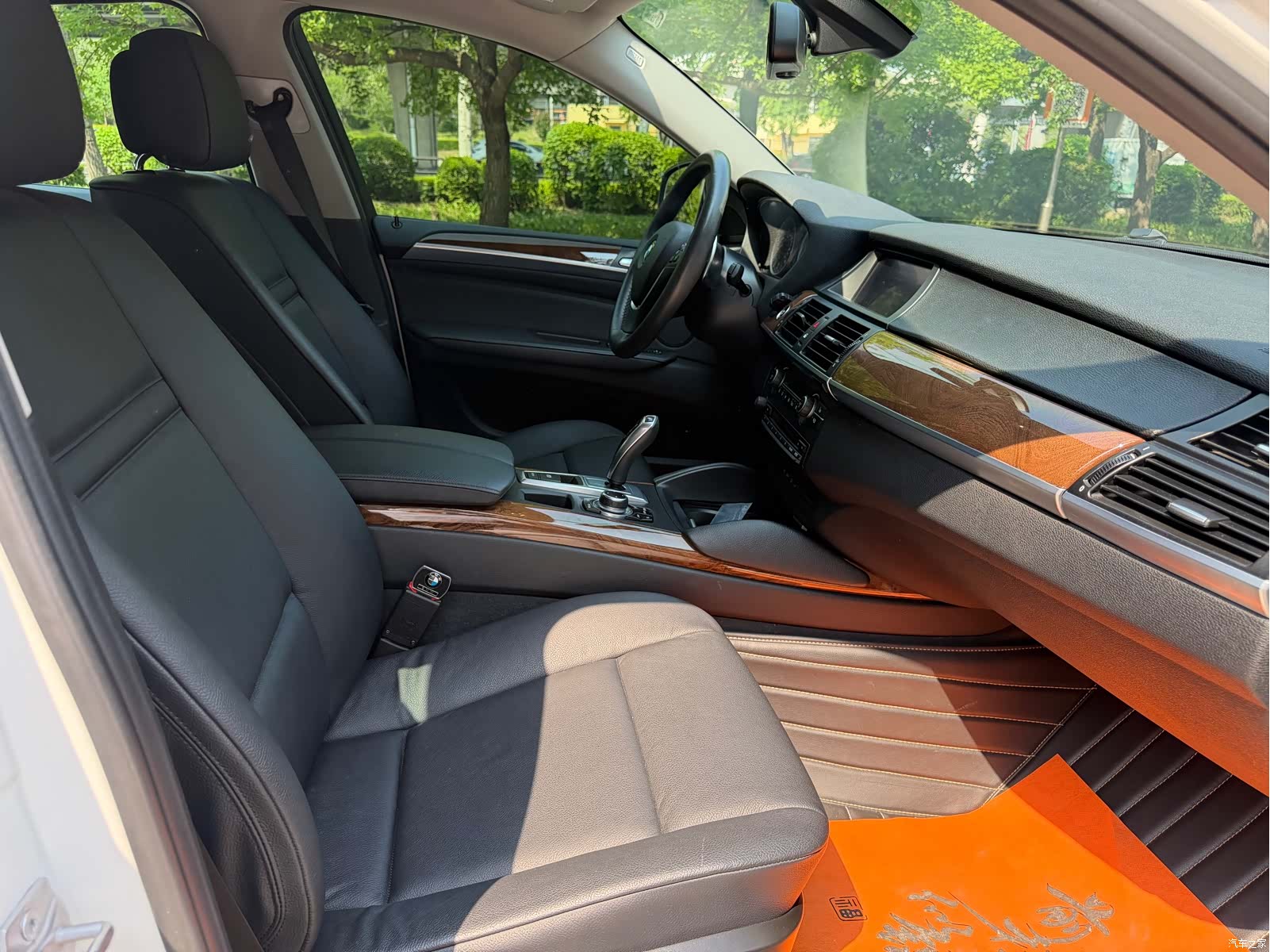 BMW X6, 2014 12
