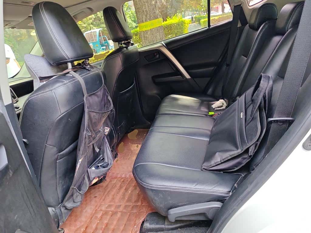 Toyota RAV4, 2018 14