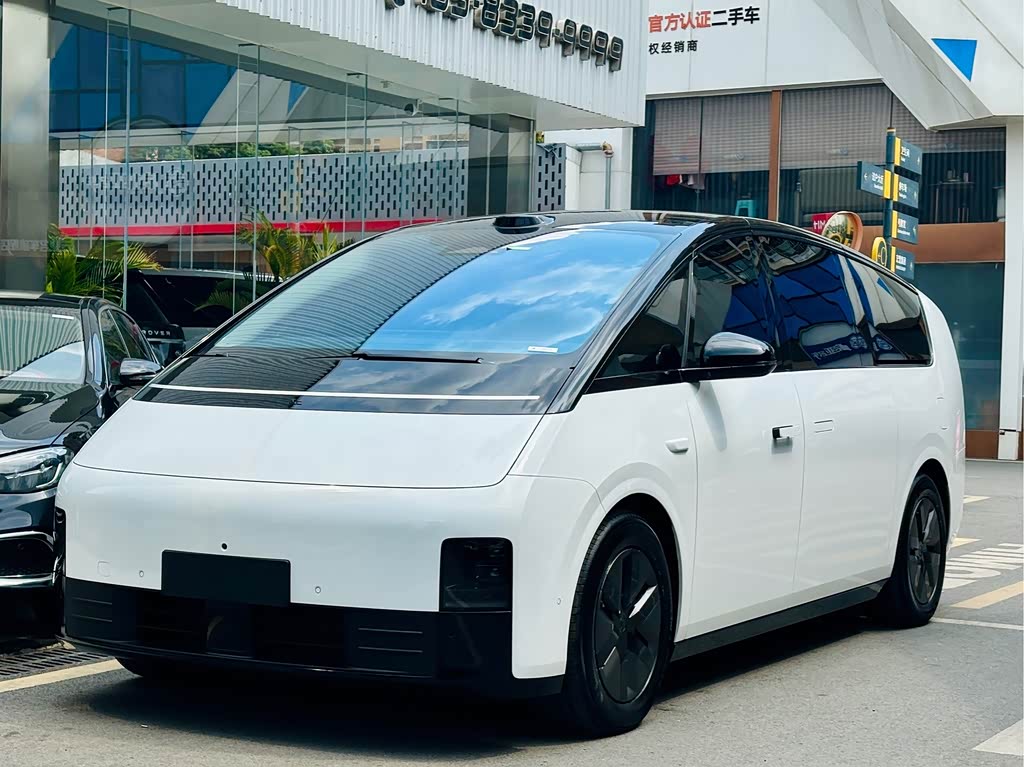 Li Auto MEGA