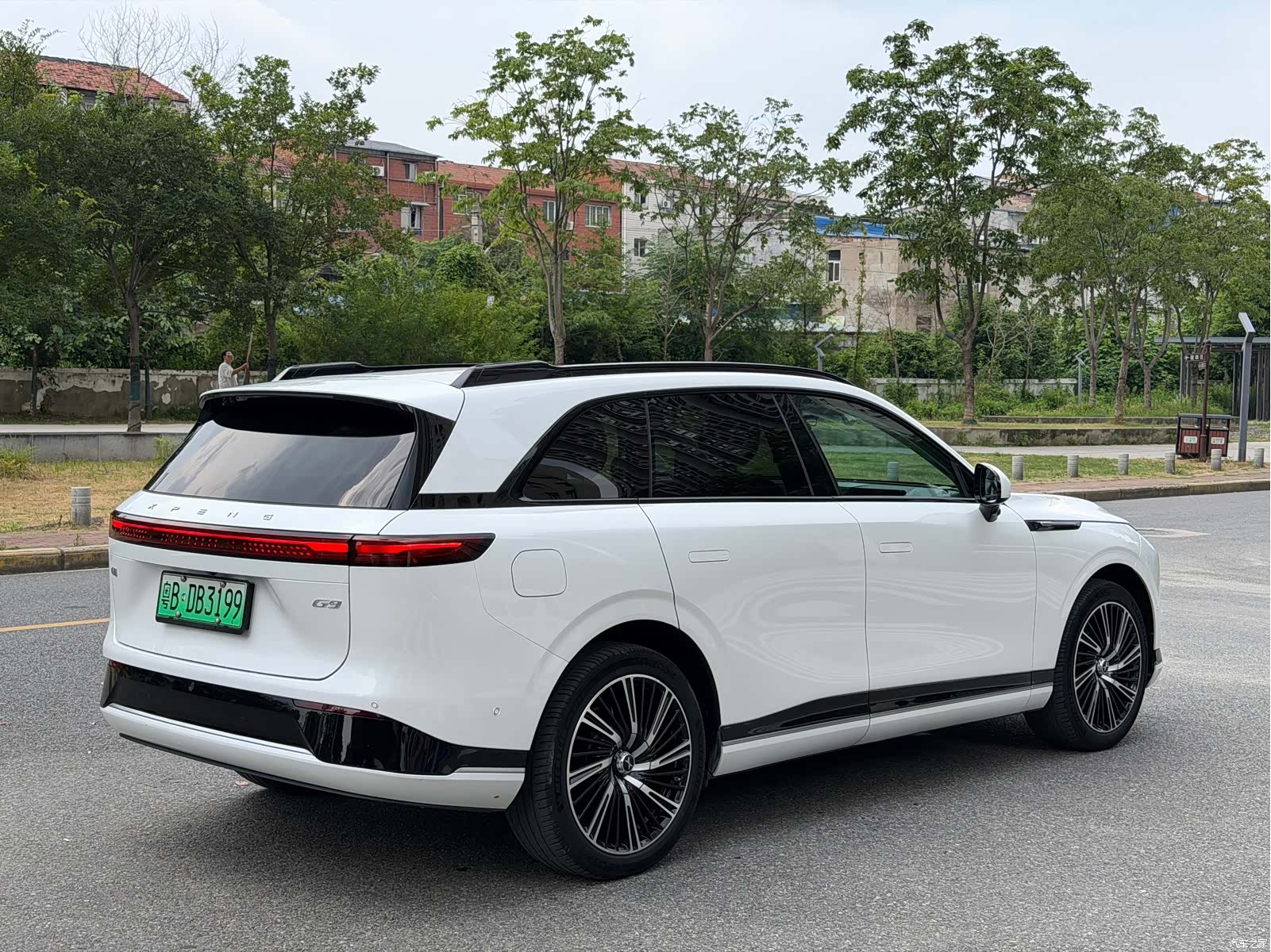 Xpeng G9, 2023 6