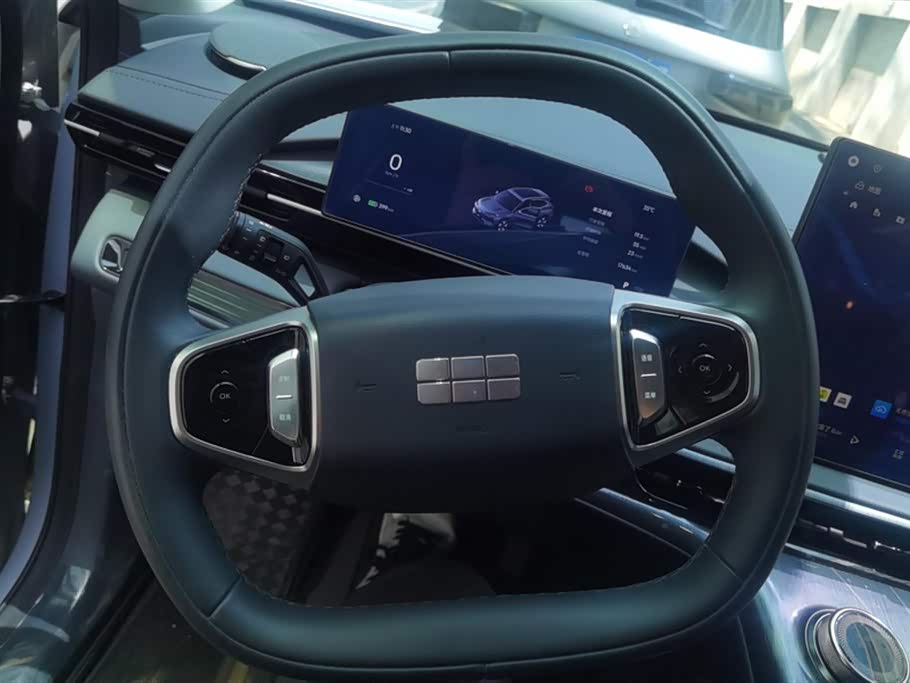 Geely Galaxy Galaxy E5