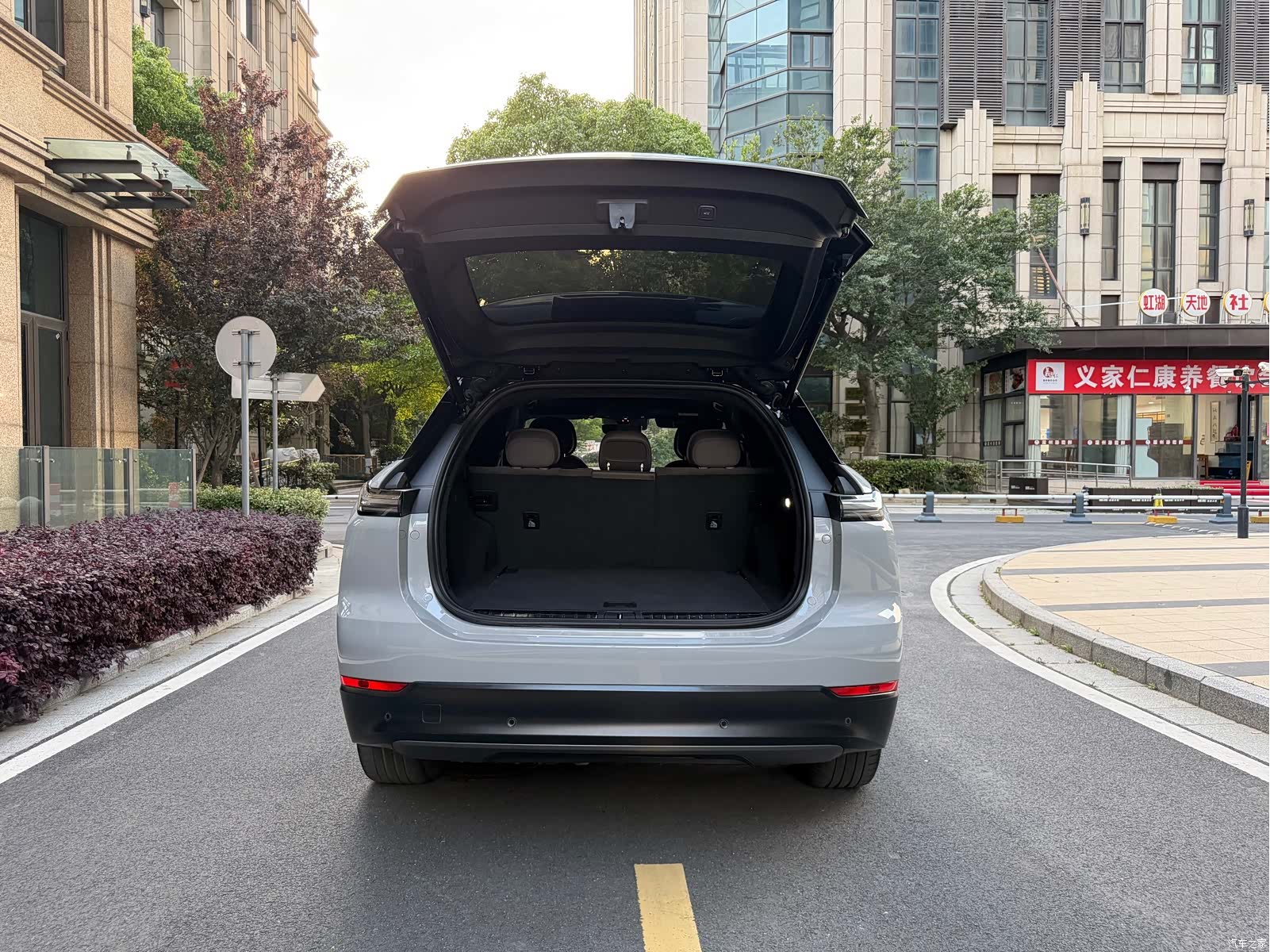 NIO ES7, 2022 16