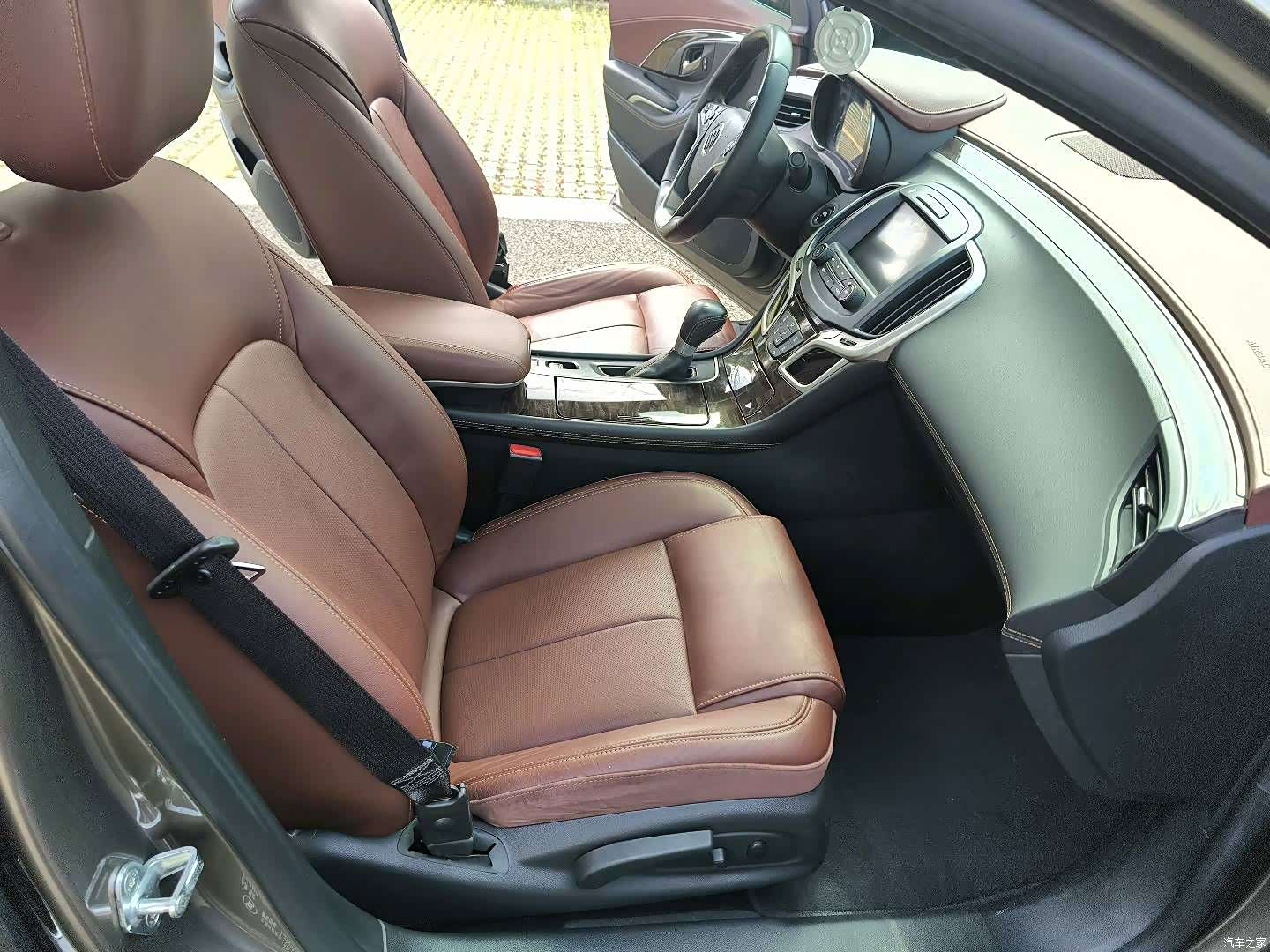 Buick LaCrosse, 2015 8