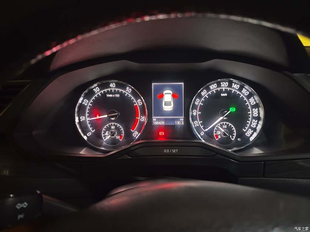Skoda Superb, 2016 8