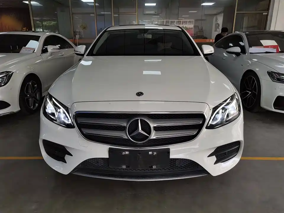 Mercedes-Benz E-class Mercedes-Benz E-class