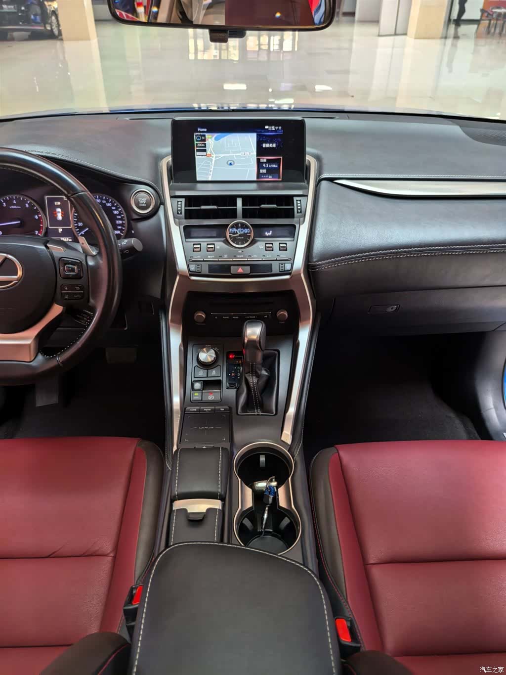 Lexus NX, 2017 12