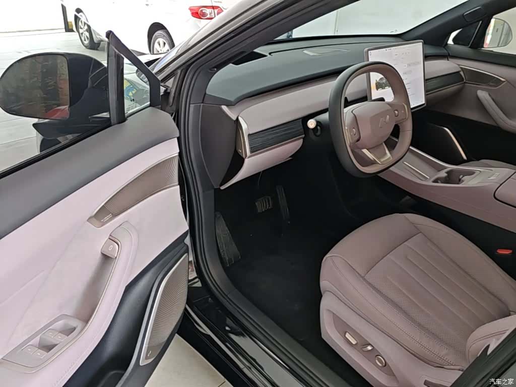 NIO L60, 2025 12