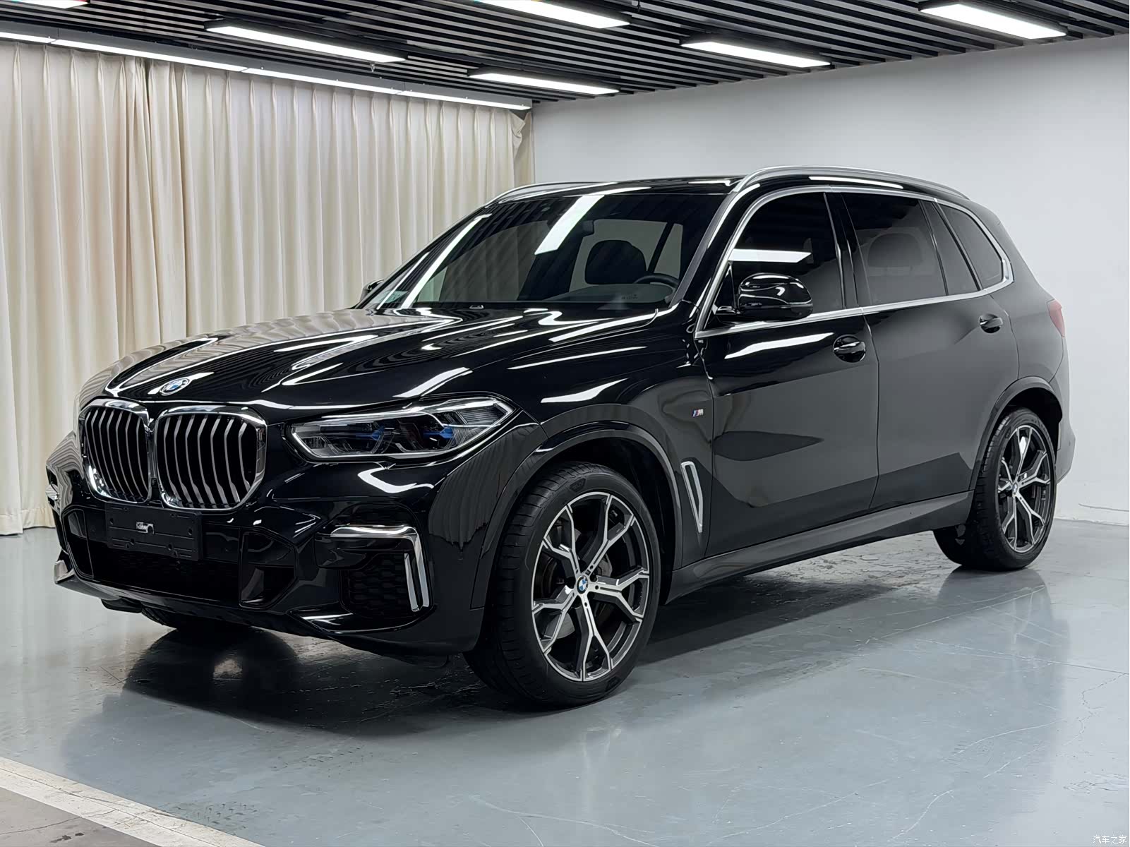 BMW X5, 2023 1