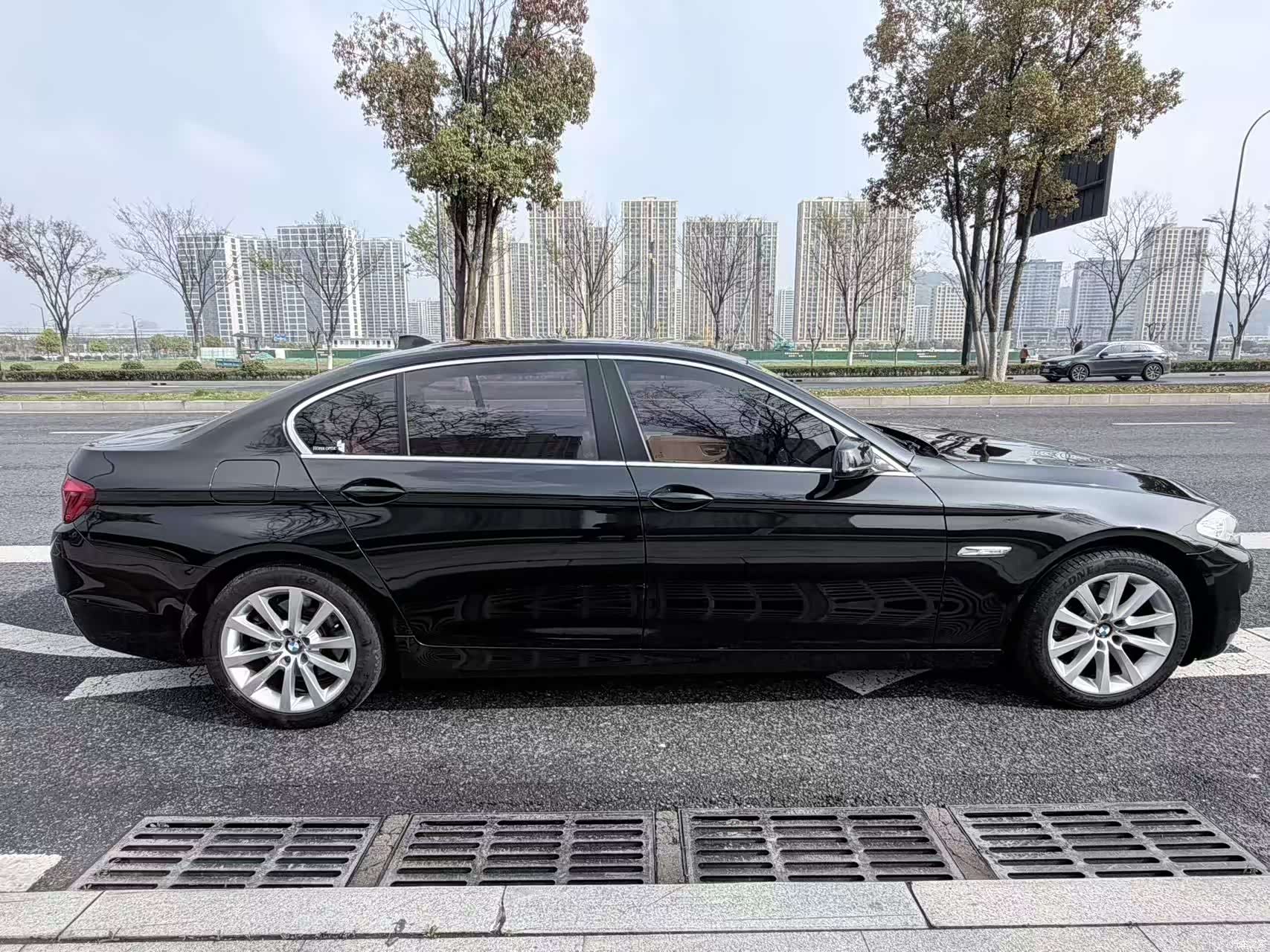 BMW 5 Series, 2013 4