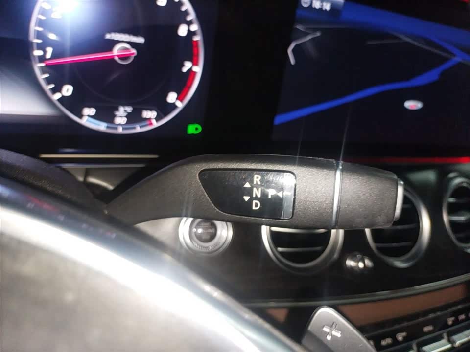 Mercedes-Benz E-class Mercedes-Benz E-class