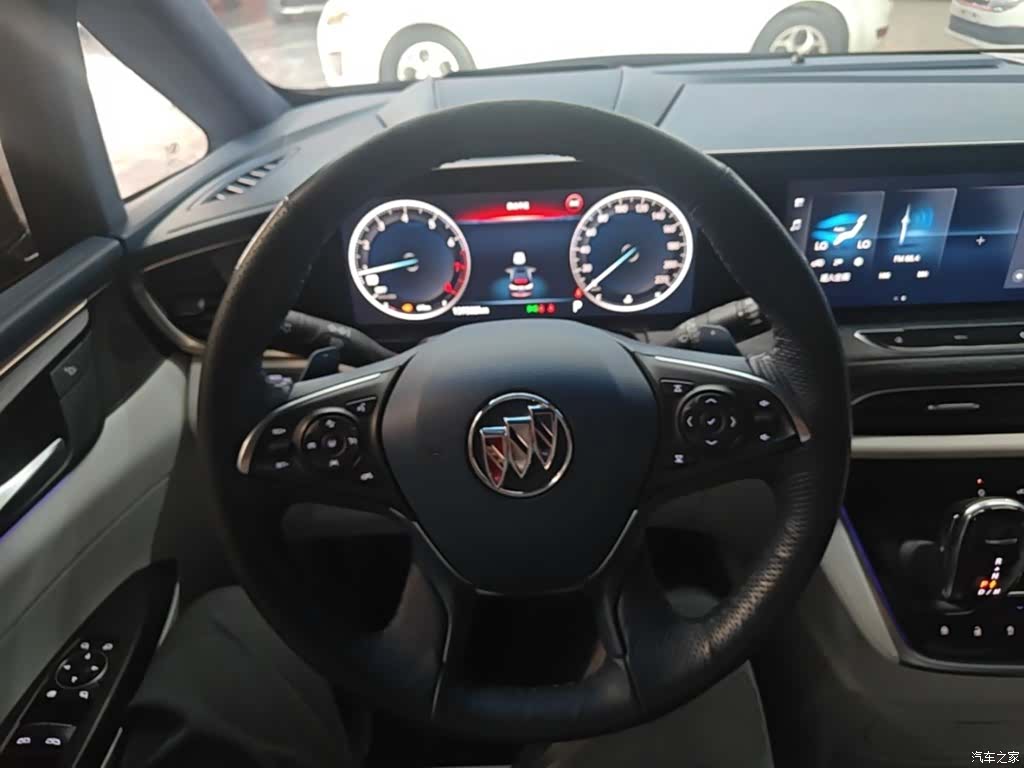 Buick GL8, 2021 11