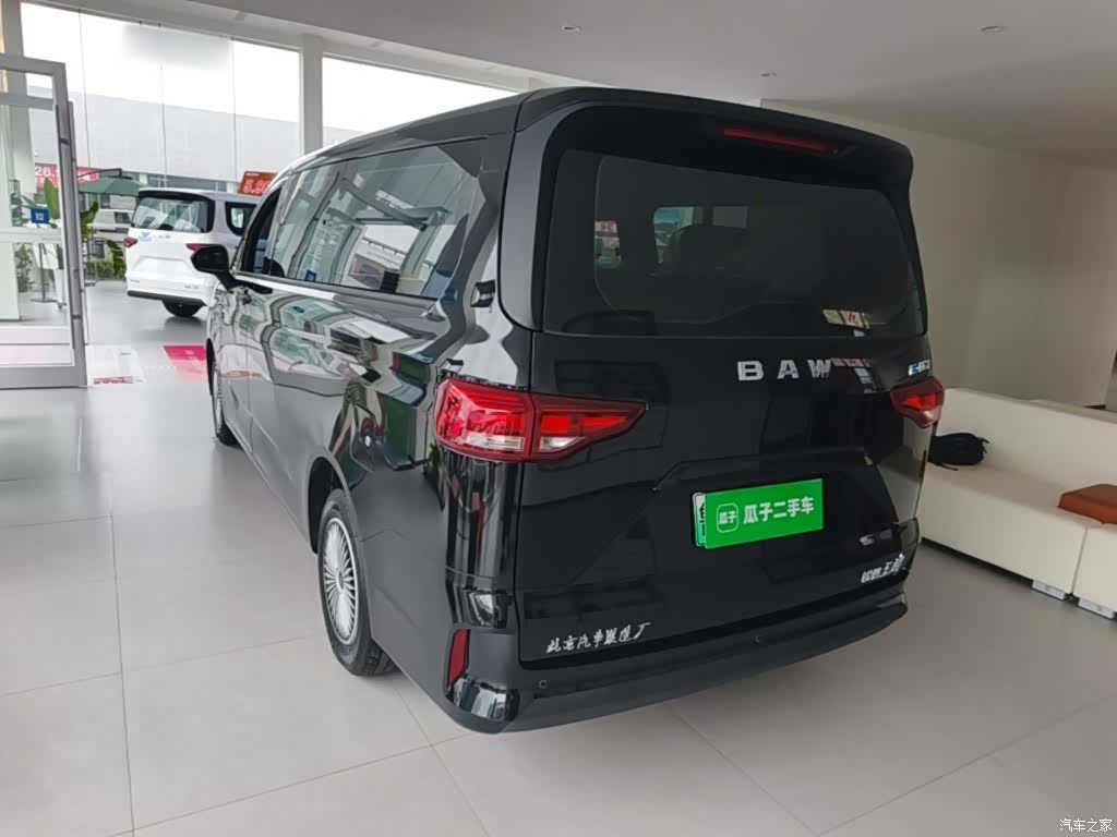 BAIC M7, 2026 все фото