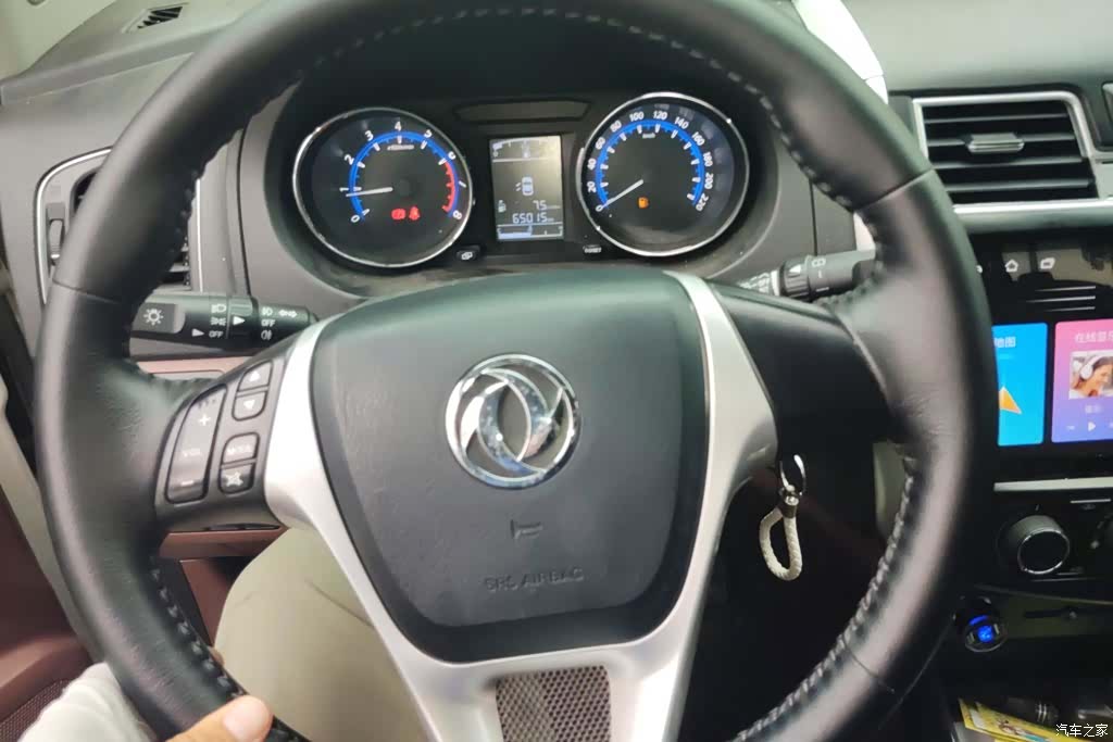 DongFeng SX6, 2016 15