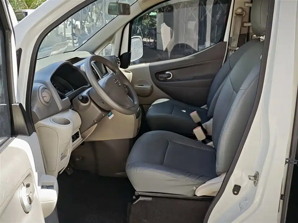 Nissan NV200 Nissan NV200