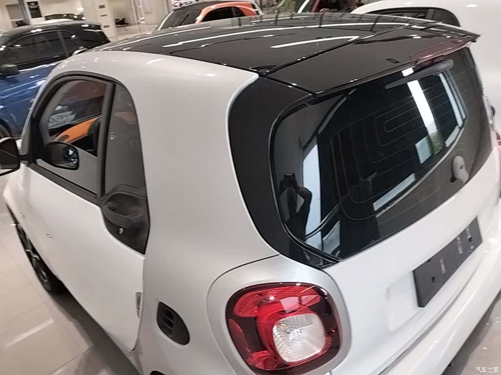 Smart Fortwo, 2017 все фото