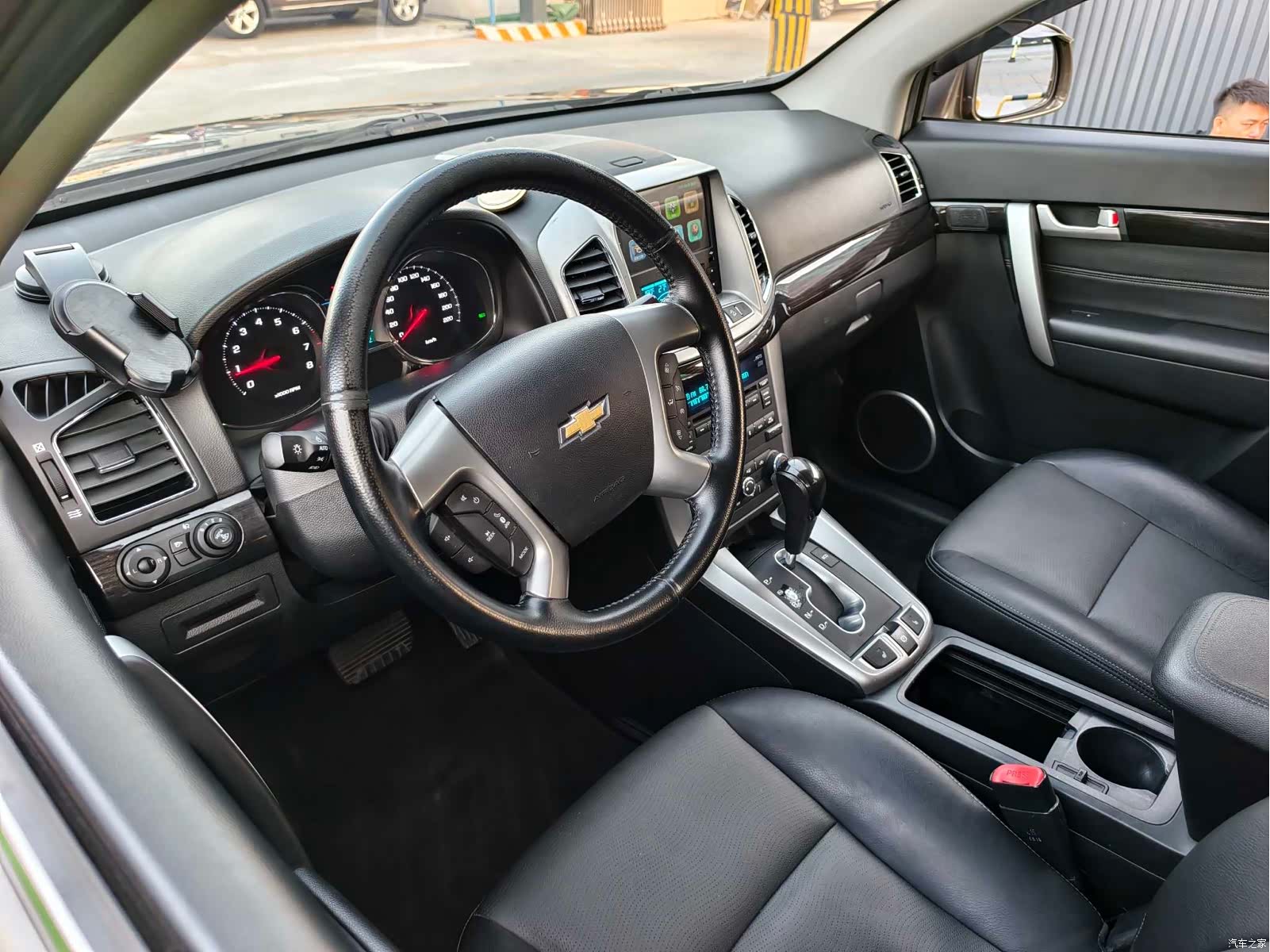 Chevrolet 7, 2016 12