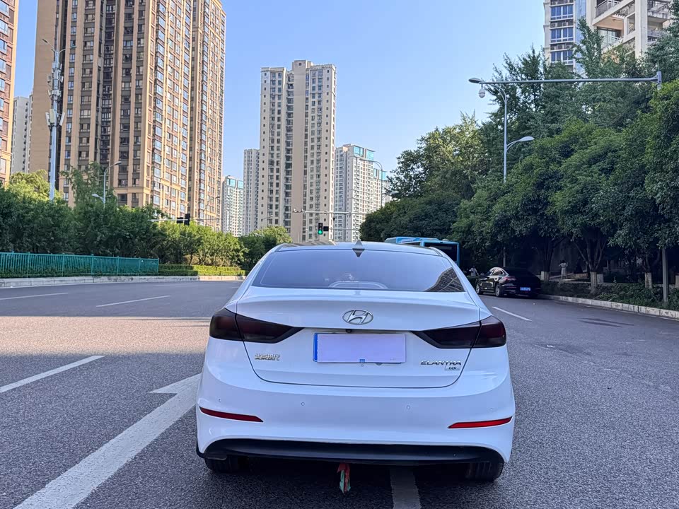 Hyundai Lead Hyundai Lead
