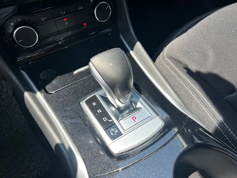 Infiniti QX30 Infiniti QX30