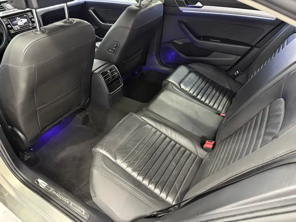 Volkswagen Magotan