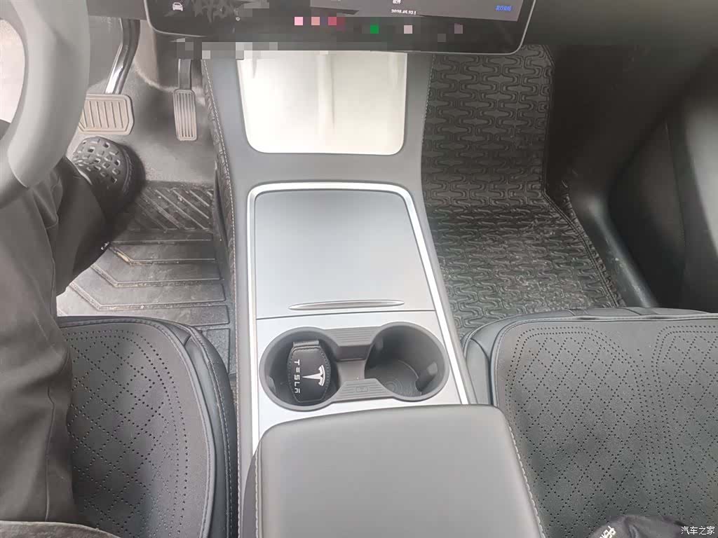 Tesla Model Y, 2021 7